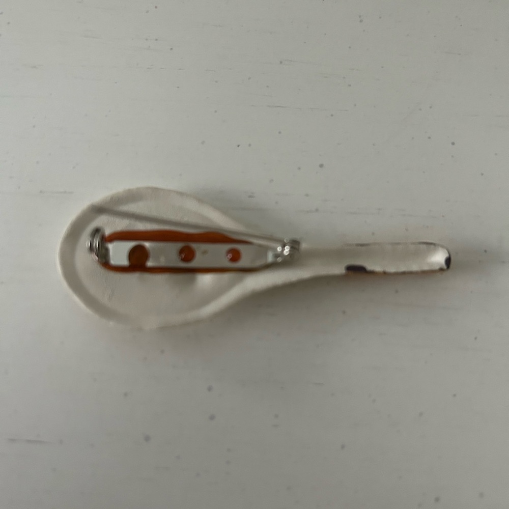 Cream and Gold Tennis Racket Handcrafted Pin - Picture 5 of 8